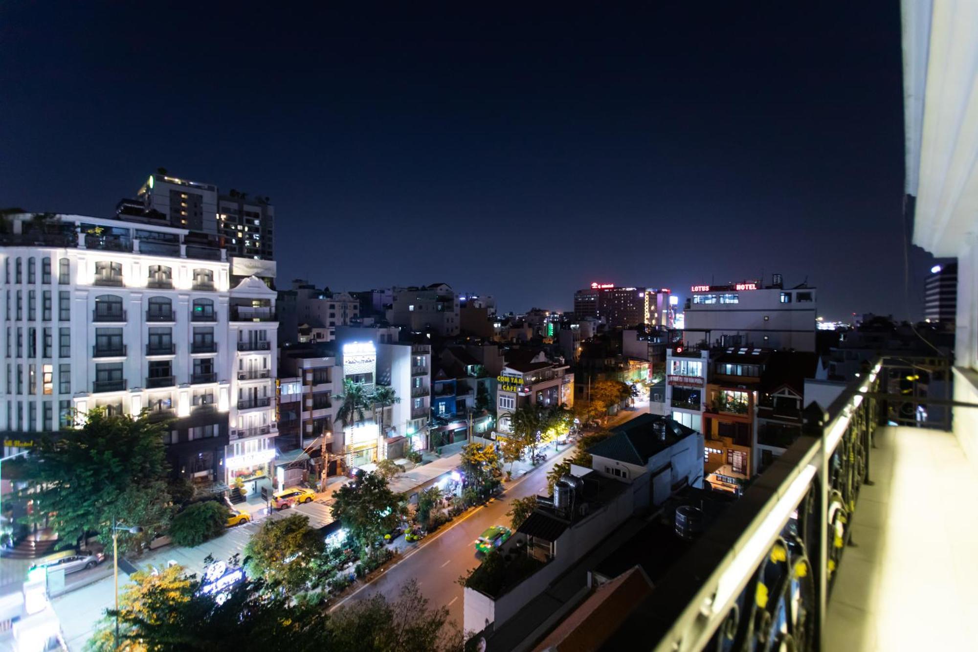 Blue Diamond Airport - San Bay Tan Son Nhat Cidade de Ho Chi Minh Exterior foto